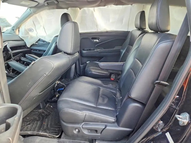 2016 HONDA PILOT ELITE  