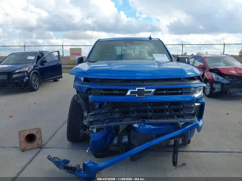 2024 CHEVROLET SILVERADO 1500 4WD  SHORT BED RST