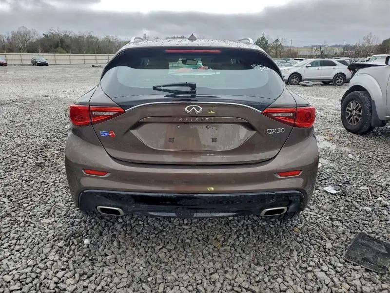 2018 INFINITI QX30 BASE  