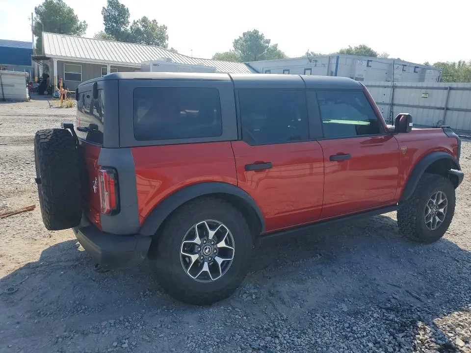 2023 FORD BRONCO BASE  