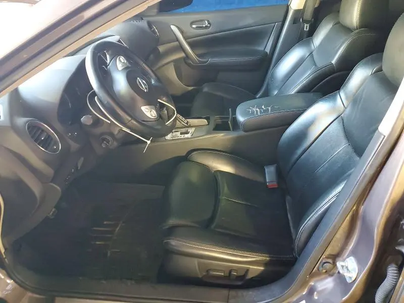 2013 NISSAN MAXIMA S  