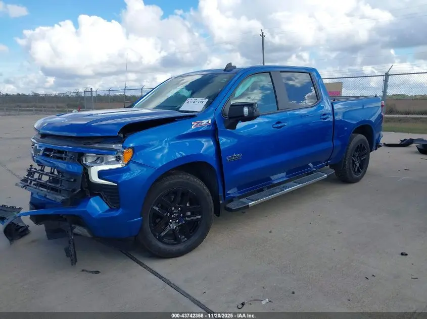 2024 CHEVROLET SILVERADO 1500 4WD  SHORT BED RST