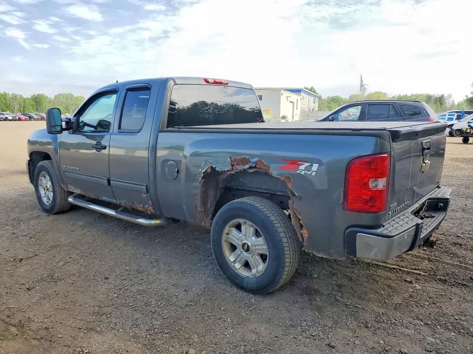 2011 CHEVROLET SILVERADO K1500 LT  