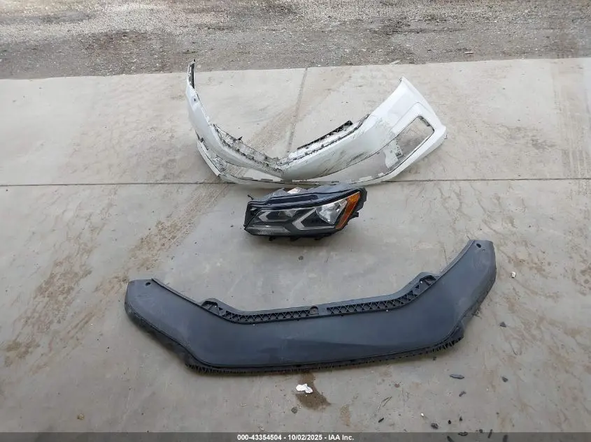 2017 VOLKSWAGEN PASSAT 1.8T S