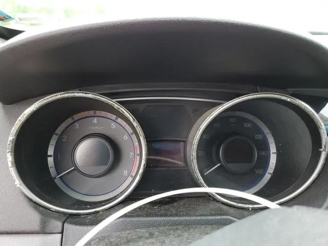 2011 HYUNDAI SONATA GLS  