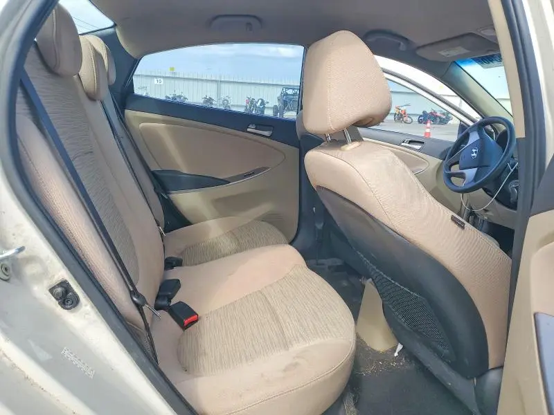 2016 HYUNDAI ACCENT SE  