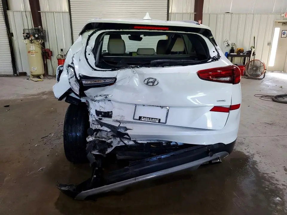 2020 HYUNDAI TUCSON SPORT  