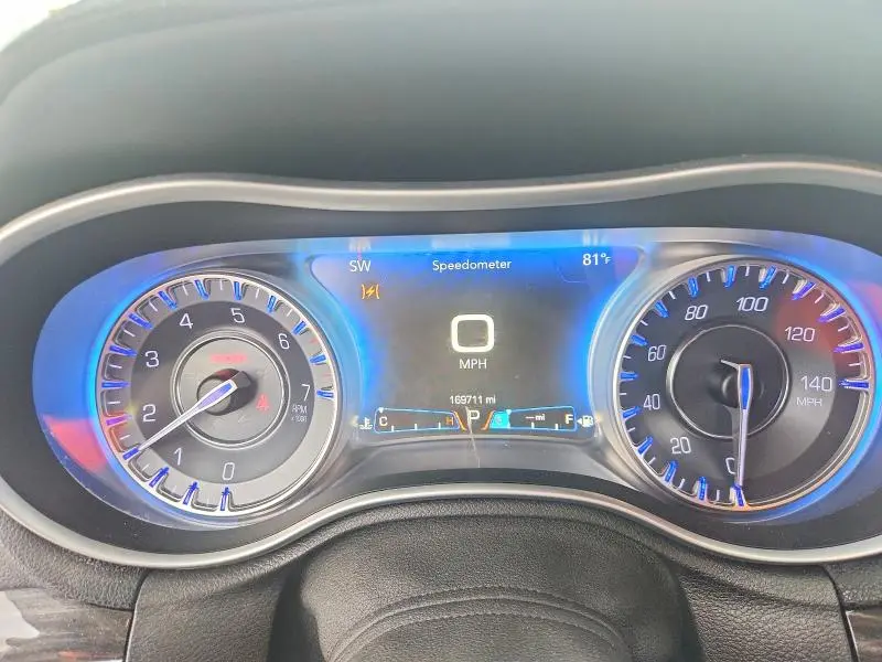 2015 CHRYSLER 300 LIMITED  