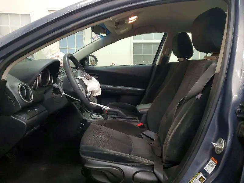 2010 MAZDA 6 I  