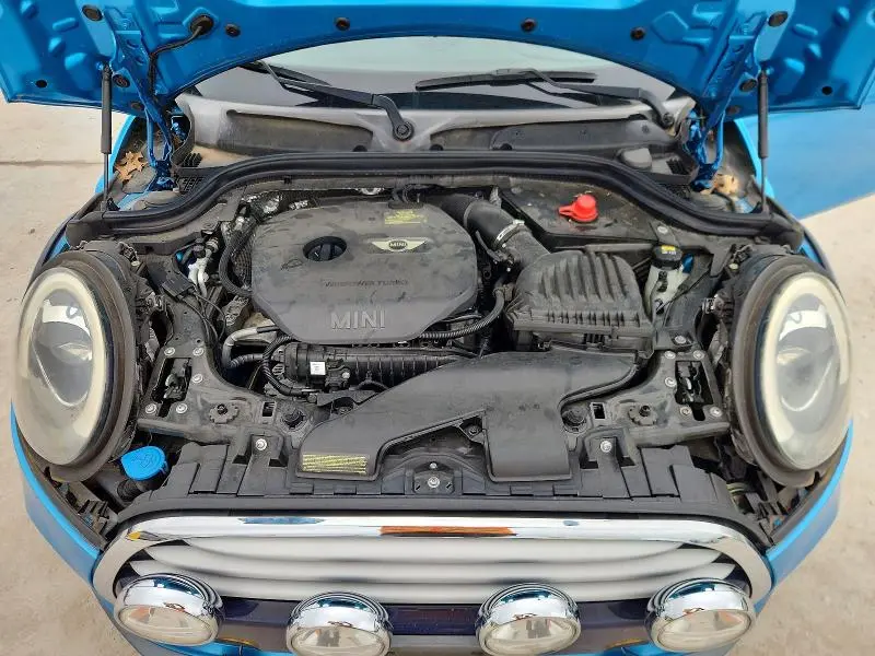 2015 MINI COOPER   