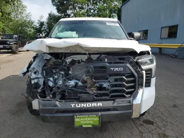 2024 TOYOTA TUNDRA CREWMAX SR  