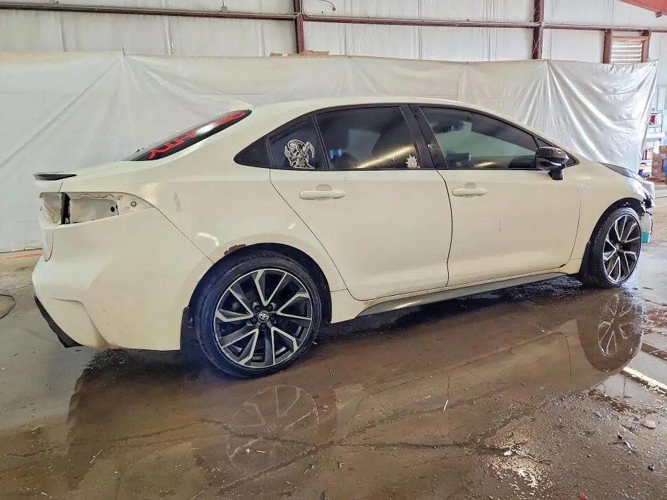 2020 TOYOTA COROLLA SE  