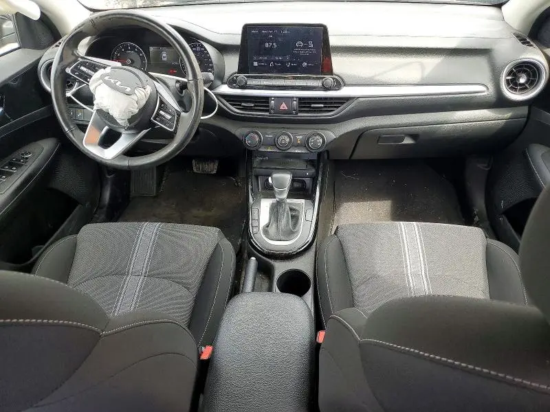 2022 KIA FORTE GT LINE  