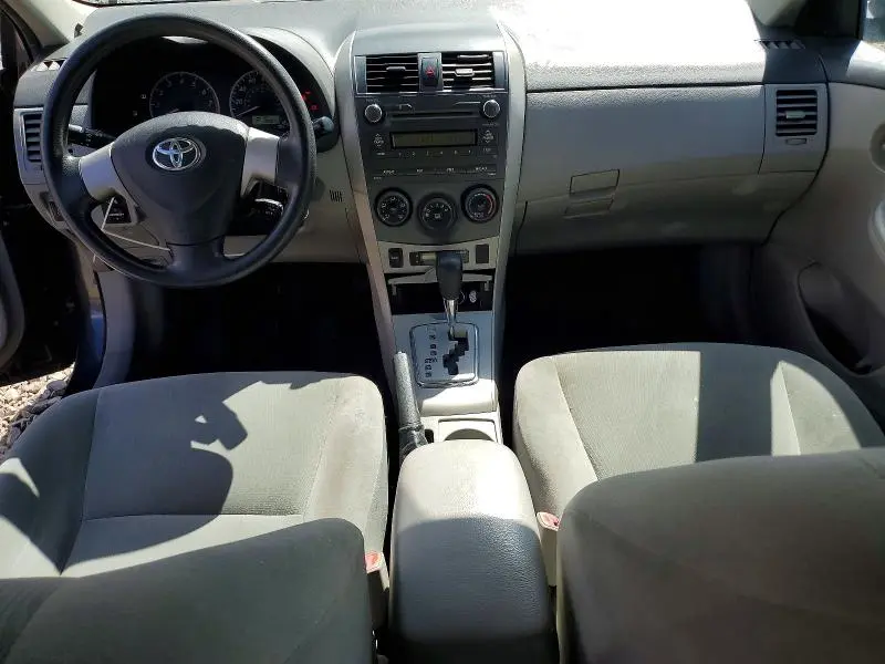 2011 TOYOTA COROLLA LE  