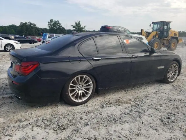 2013 BMW 750 I  