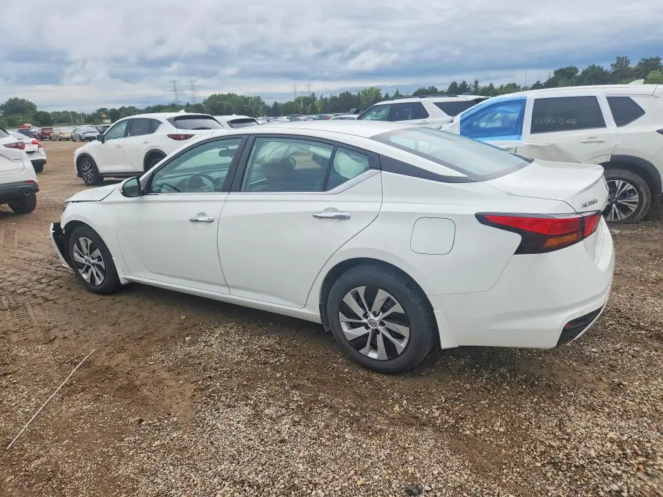 2023 NISSAN ALTIMA S  