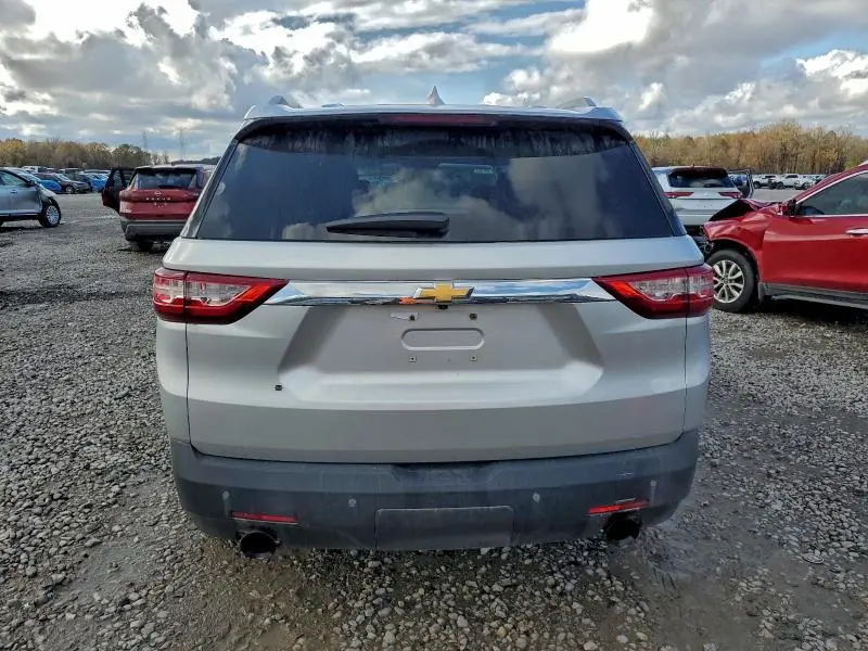 2018 CHEVROLET TRAVERSE LT  