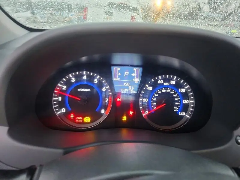 2017 HYUNDAI ACCENT SE  