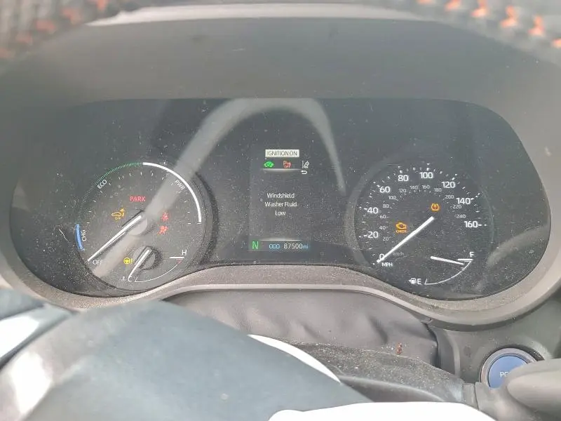 2022 TOYOTA SIENNA XSE  