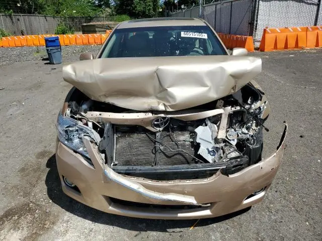 2010 TOYOTA CAMRY BASE  