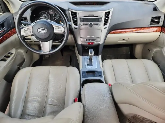 2010 SUBARU OUTBACK 2.5I LIMITED  