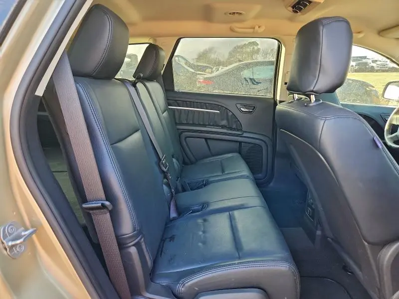 2010 DODGE JOURNEY SXT  