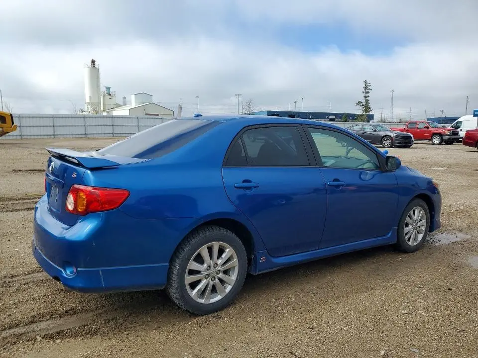 2010 TOYOTA COROLLA S  