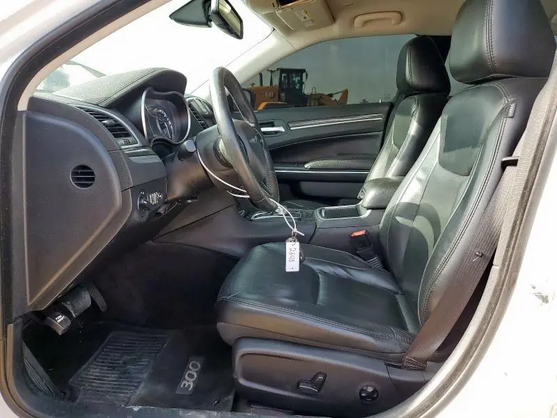 2017 CHRYSLER 300 LIMITED  