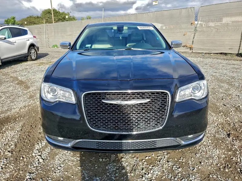 2018 CHRYSLER 300 LIMITED  