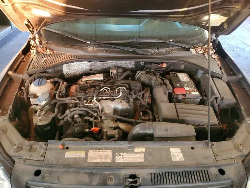 2012 VOLKSWAGEN PASSAT SEL  