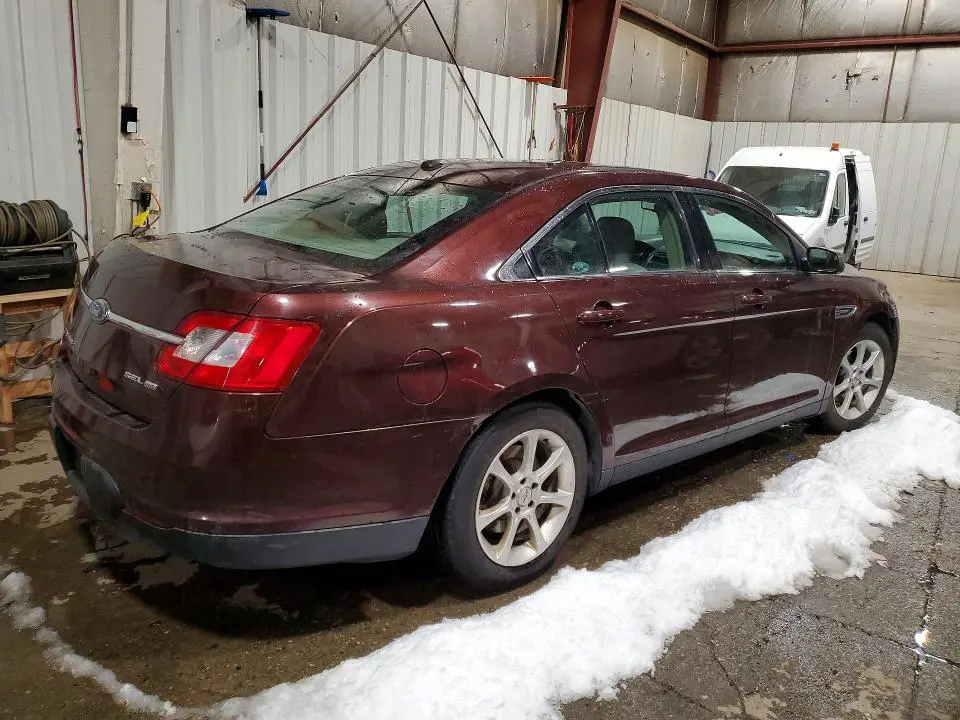 2010 FORD TAURUS SEL  