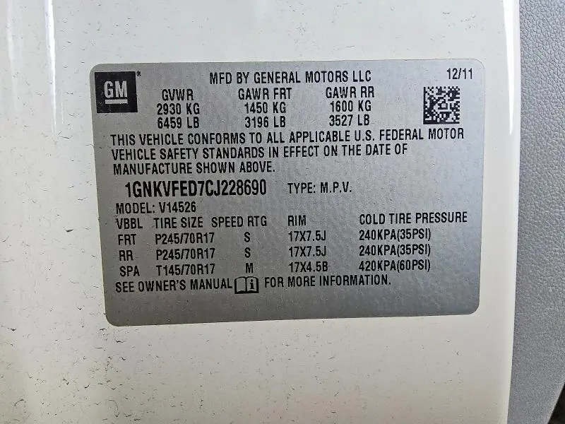 2012 CHEVROLET TRAVERSE LS  