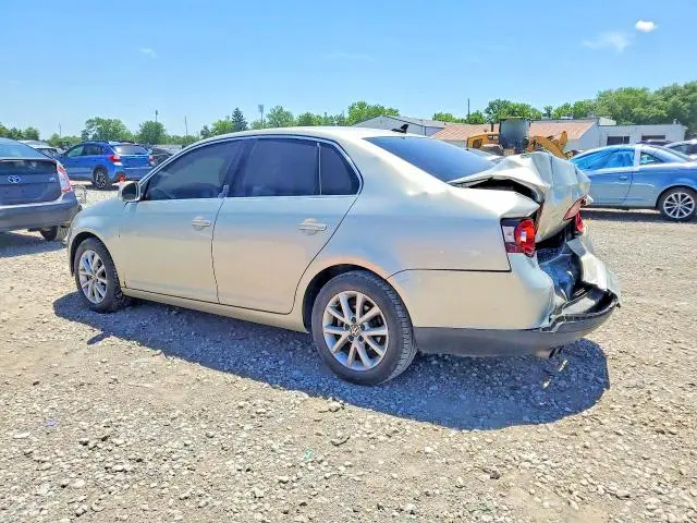 2010 VOLKSWAGEN JETTA SE  