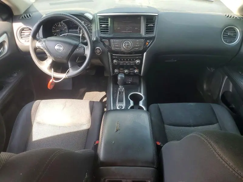 2018 NISSAN PATHFINDER SV  