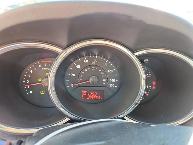2012 KIA SORENTO BASE  