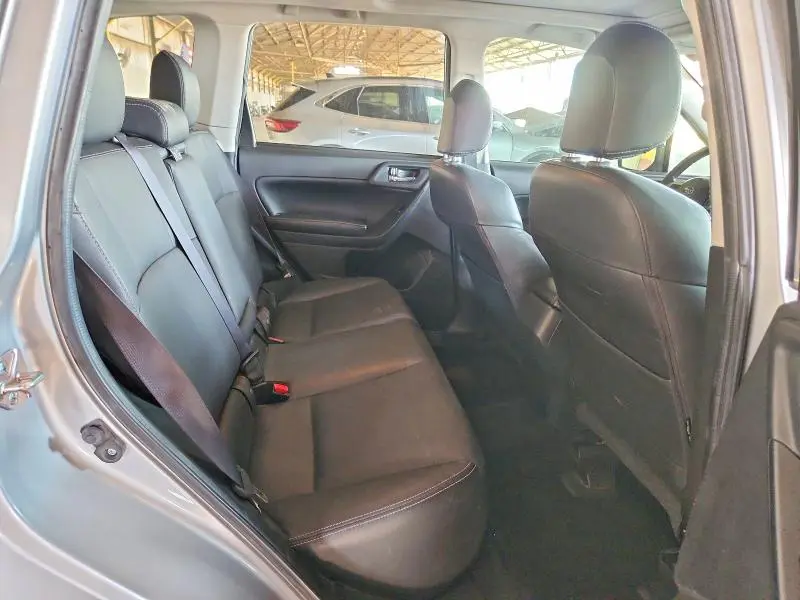 2015 SUBARU FORESTER
