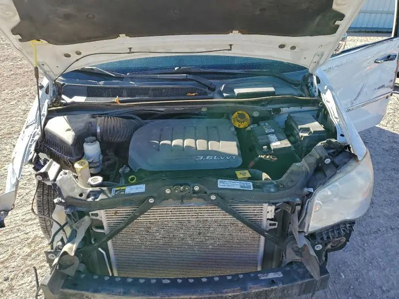 2015 CHRYSLER TOWN & COUNTRY TOURING L  