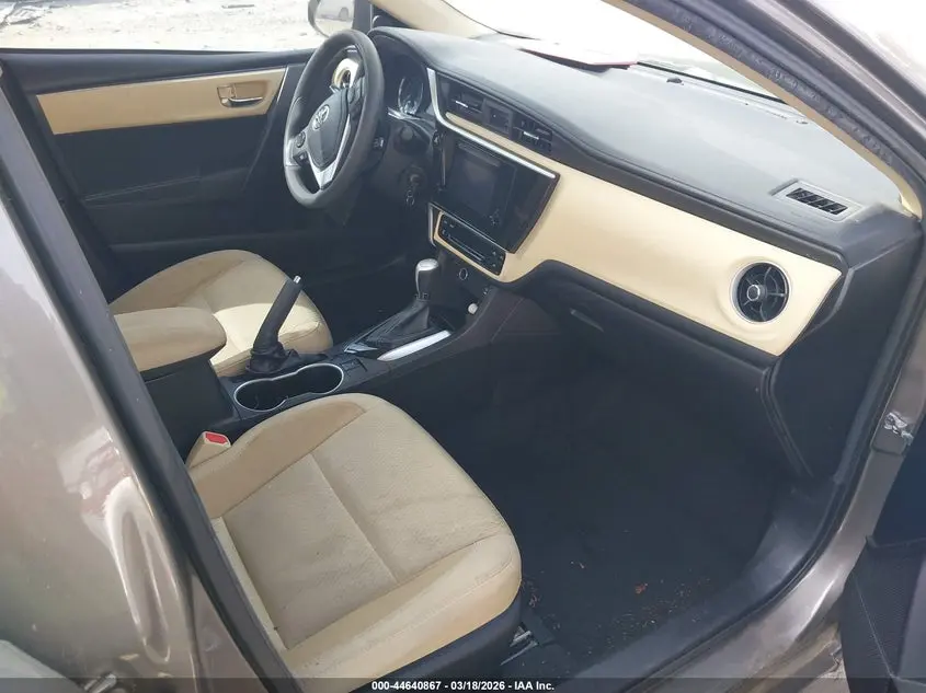 2018 TOYOTA COROLLA LE