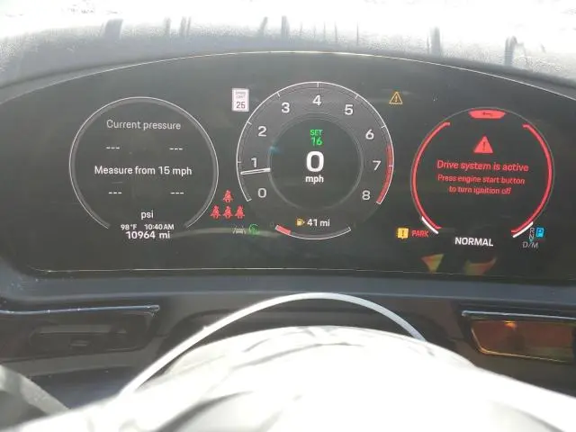 2024 PORSCHE CAYENNE   