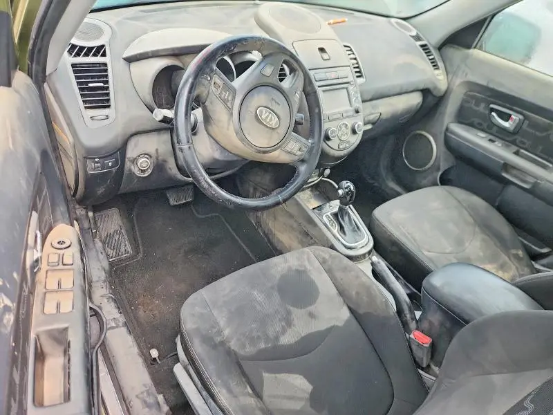 2013 KIA SOUL +  