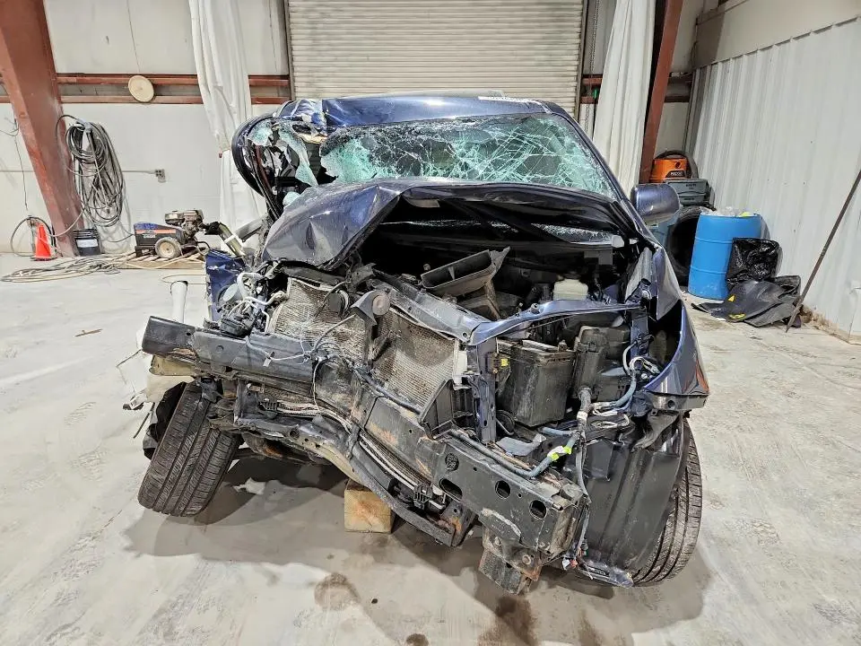 2019 TOYOTA SIENNA XLE 8-PASSENGER  