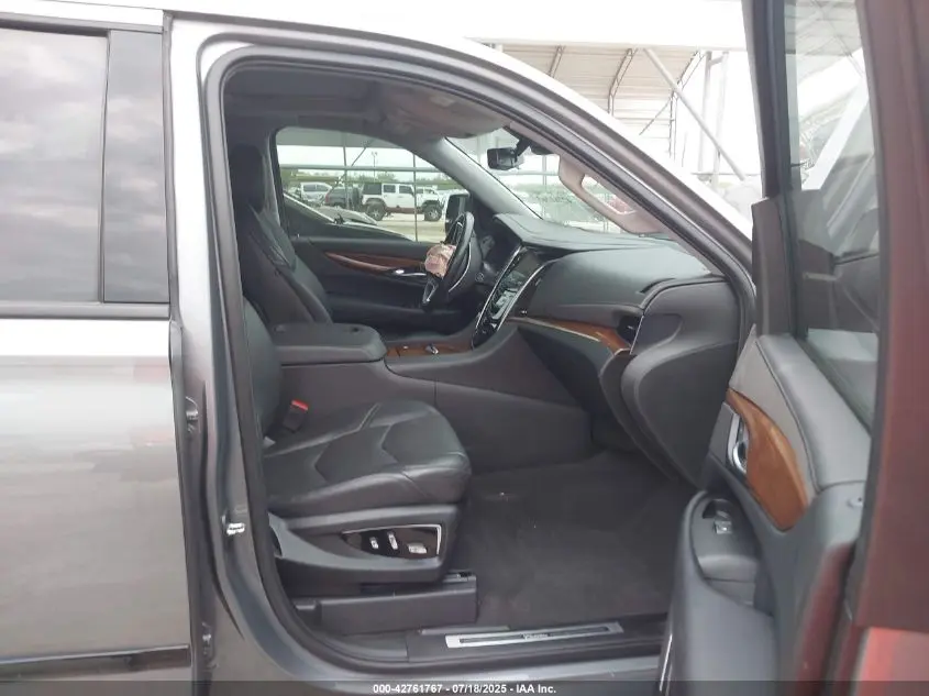 2020 CADILLAC ESCALADE ESV 4WD PREMIUM LUXURY