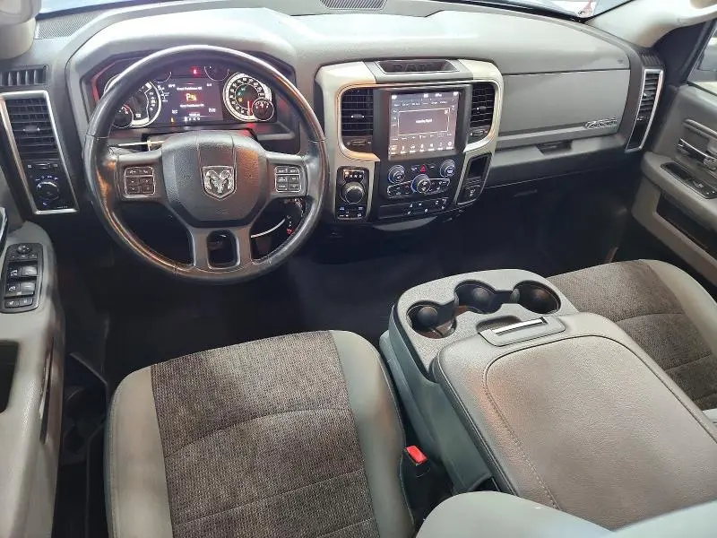 2018 RAM 1500 SLT  