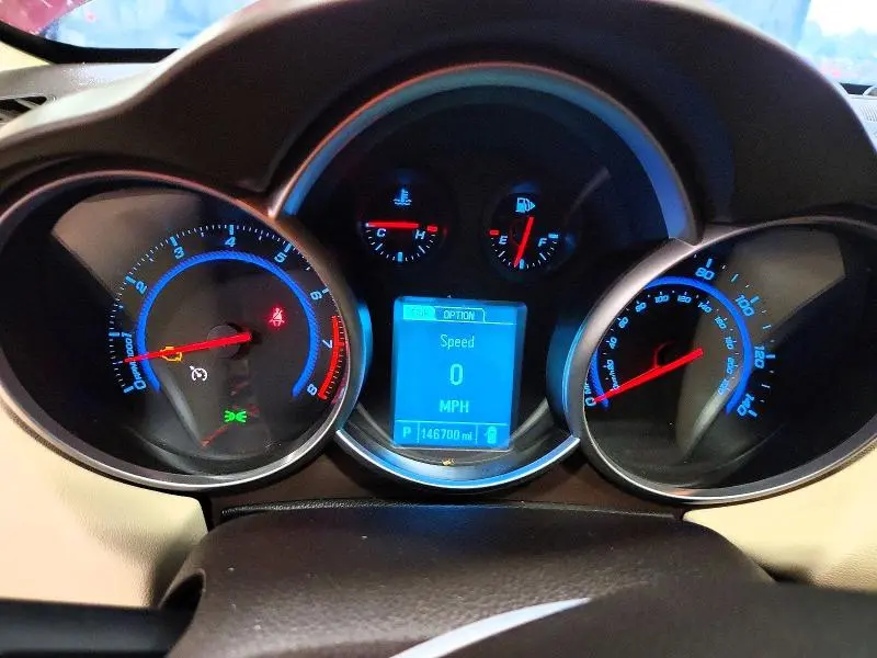 2015 CHEVROLET CRUZE LT  
