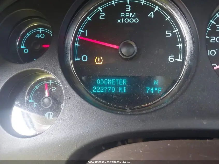 2014 CHEVROLET SUBURBAN 1500 LTZ