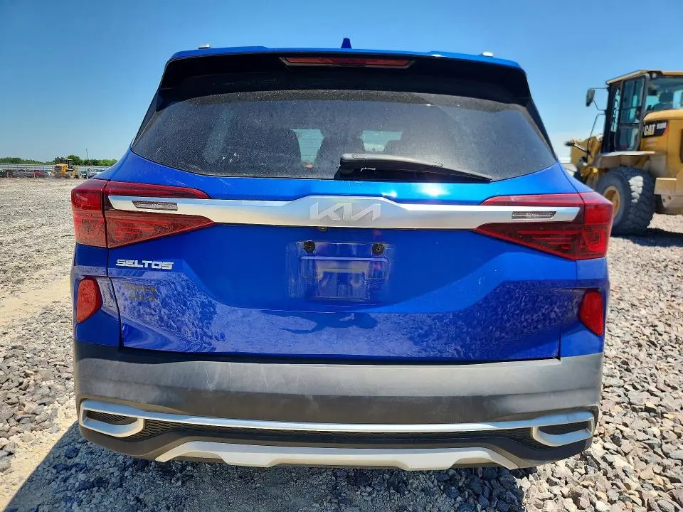 2023 KIA SELTOS S  