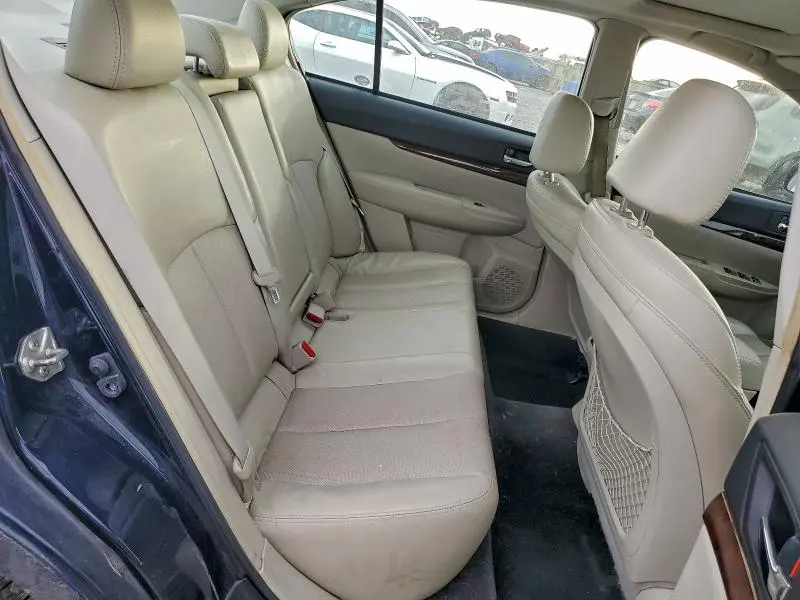 2013 SUBARU LEGACY 2.5I LIMITED  