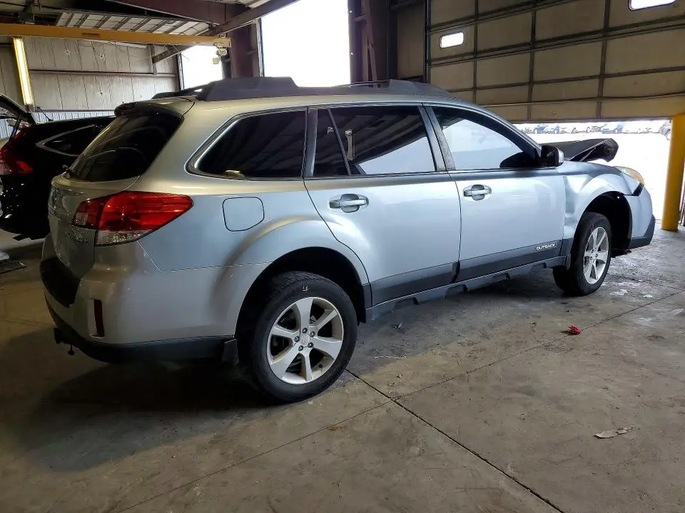 2013 SUBARU OUTBACK 2.5I PREMIUM  