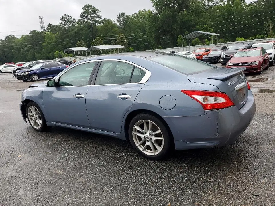 2010 NISSAN MAXIMA 3.5 S  