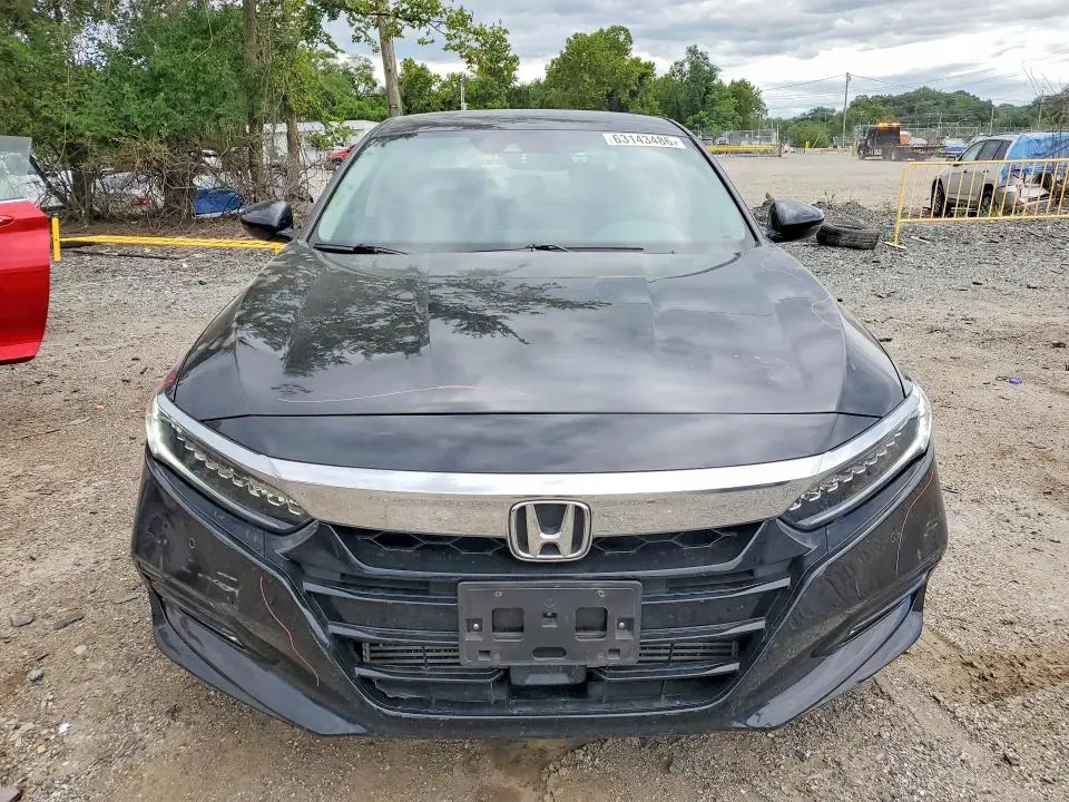 2018 HONDA ACCORD TOURING  